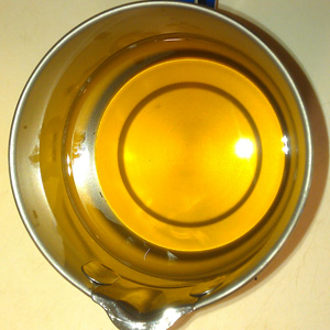 榨油機常見(jiàn)故障排除方法之黑油排除